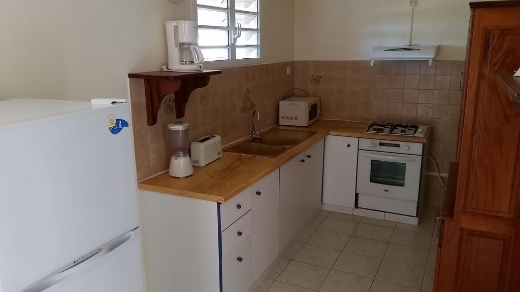 Chez Lucia Et Donatien Apartman Les Anses-d'Arlets Kültér fotó